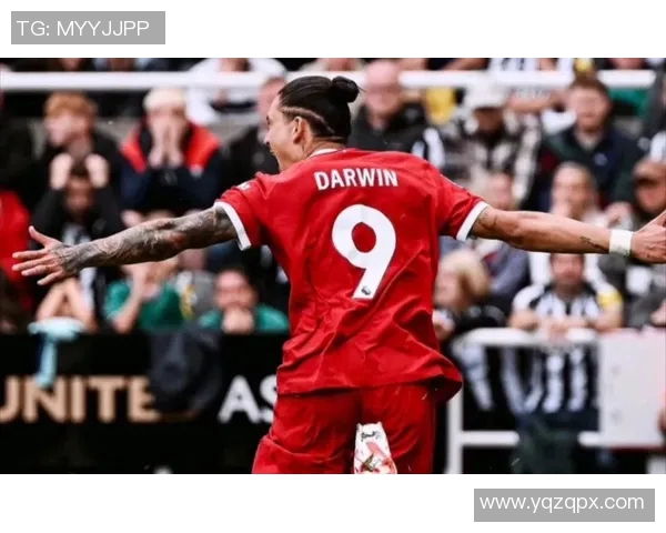 努涅斯的崛起之路：从新星到足坛巨星的华丽转变