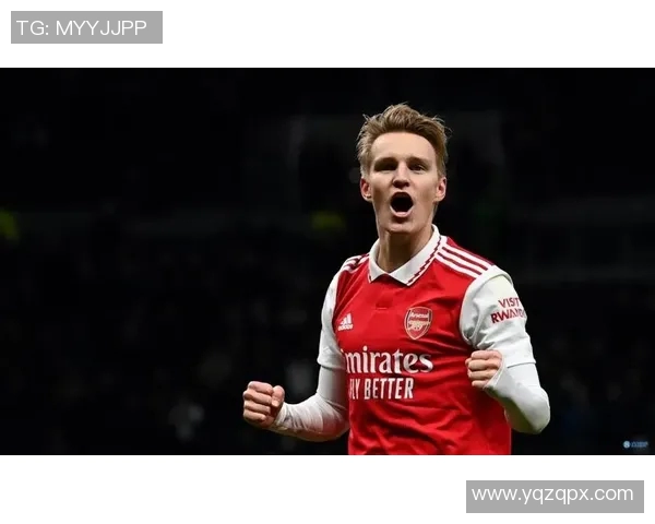 厄德高在球场上的表现与未来发展潜力的深度分析与展望 厄德高在球场上的表现与未来发展潜力的深度分析与展望