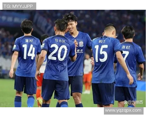 恒大与申花首发阵容对比视频解析精彩瞬间回顾