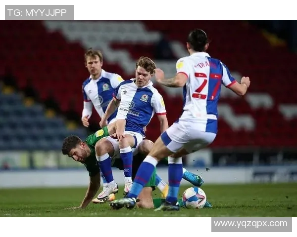 诺丁汉森林与雷丁激战成和比分揭晓精彩瞬间回顾