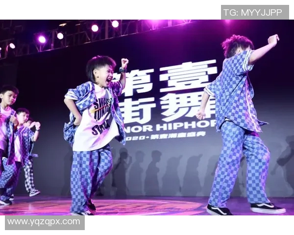 重庆街舞队与成都街舞队赛后复盘分析意识碰撞与舞台表现的深度解读