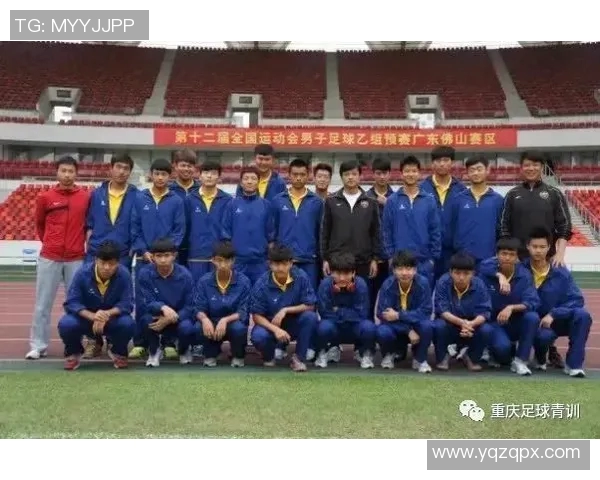 重庆网球队灵活性引发热议球员表现与战术调整的深度探讨 重庆网球队灵活性引发热议球员表现与战术调整的深度探讨