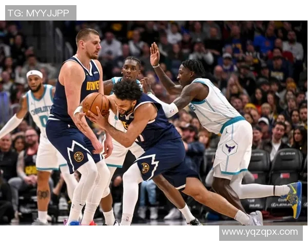 丹佛掘金与灰熊激战正酣谁能在季后赛中笑到最后